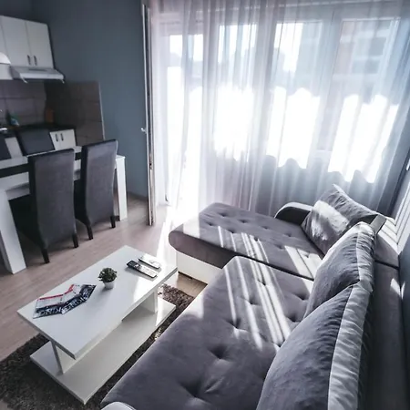 アパート King Exclusive